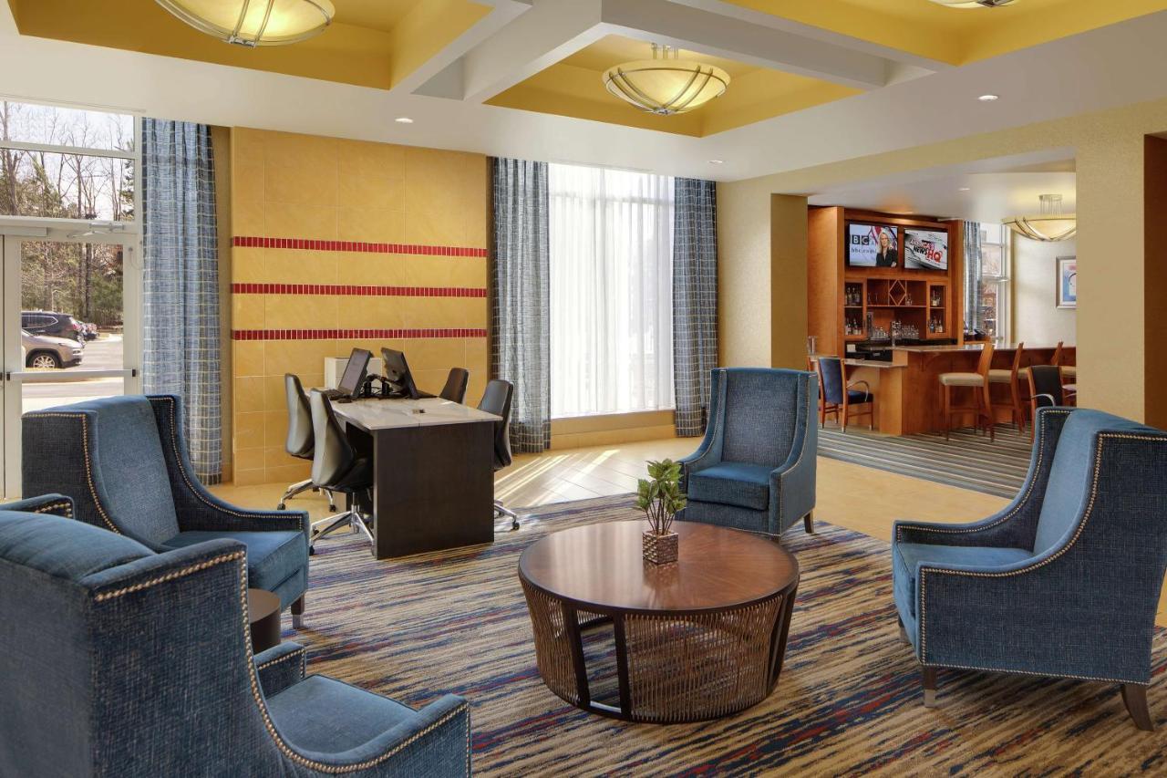 Doubletree Richmond Airport Hotel Sandston Eksteriør billede