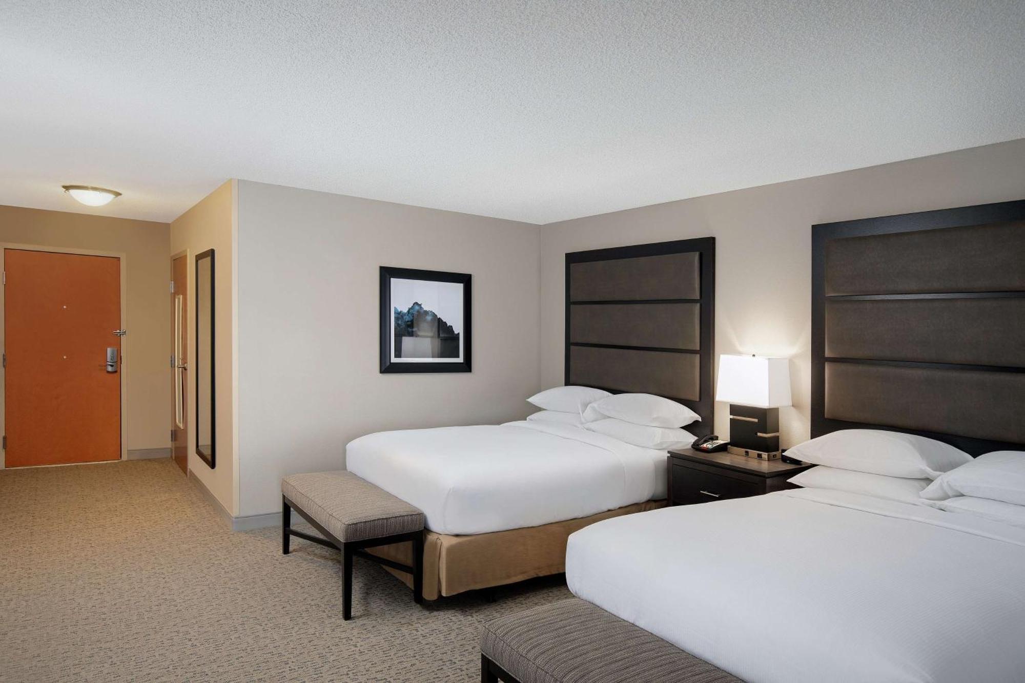 Doubletree Richmond Airport Hotel Sandston Eksteriør billede